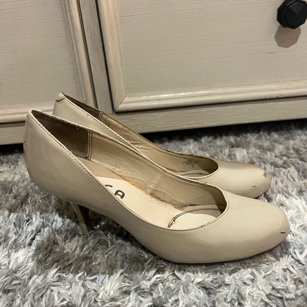 Nude heels